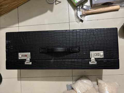 Barang bukti kasus Clandetine Lab di apartemen jaringan internasional Iran-Indonesia. Foto: Dok. Bareskrim Polri