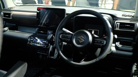 Suzuki XBee tampil perdana di IIMS 2026. Foto: Sena Pratama/kumparan