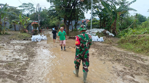 Kondisi banjir yang sudah surut di Perumahan Dinar Indah, Kecamatan Tembalang, Kota Semarang, Senin (16/2/2026). Foto: Dok. Istimewa