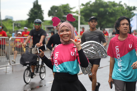 Fun Run Spesial Valentine Digelar, teman kumparan Tampil Pakai Kostum Unik (3)