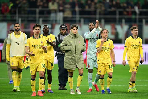 AC Milan vs Como. Foto: Daniele Mascolo/REUTERS