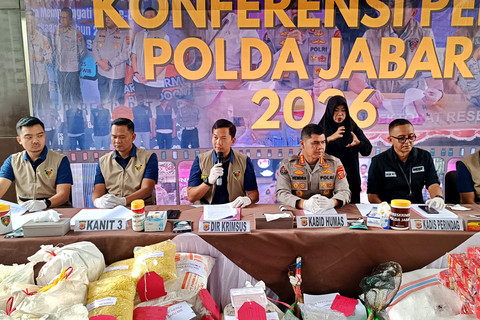Dir Krimsus Polda Jabar, AKBP Dr. Wirdhanto Hadicaksono dalam Konferensi Pers Tindak Pidana Pangan, Kamis (19/2). Foto: Abisatya/kumparan