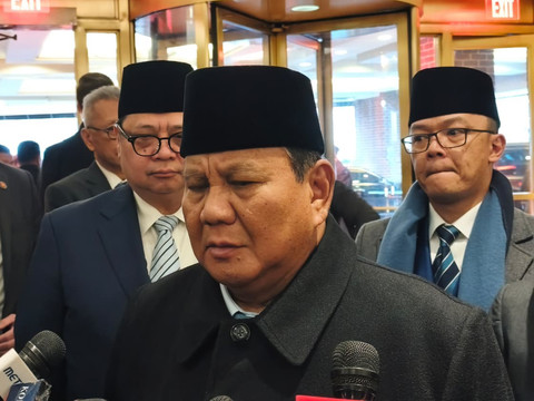 Presiden Republik Indonesia Prabowo Subianto usai menghadiri KTT Board of Peace (BoP) atau Dewan Perdamaian di Washington DC, Amerika Serikat, Kamis (19/2). Foto: Zamachsyari/kumparan