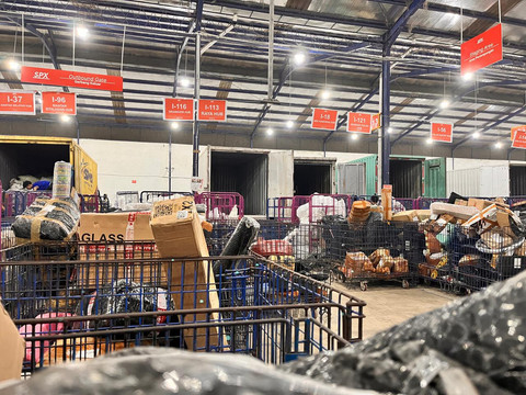 Suasana fasilitas Distribution Centre Medan di Jalan Medan-Pematangsiantar, Ujung Serdang, Kabupaten Deli Serdang, Rabu (11/2). Foto: Muhammad Fhandra/kumparan