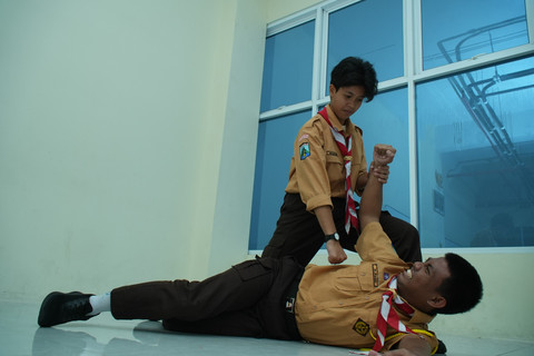 Ayu Rayyanah atau Rayya (15), siswi kelas 10 Sekolah Rakyat Menengah Atas (SRMA) 21 Surabaya, Jawa Timur. Foto: Dok Kemensos