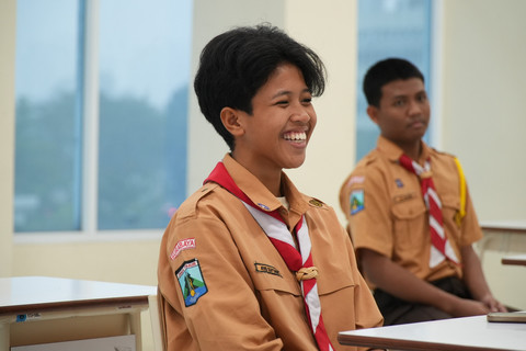 Ayu Rayyanah atau Rayya (15), siswi kelas 10 Sekolah Rakyat Menengah Atas (SRMA) 21 Surabaya, Jawa Timur. Foto: Dok Kemensos