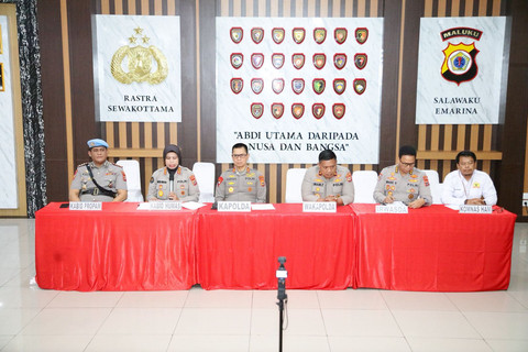 Jumpa pers usai Sidang Etik Bripda Mesias Victoria Siahaya.   Foto: Bidhumas Polda Maluku