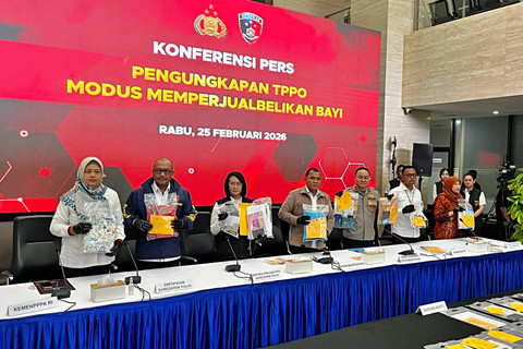 Konferensi Pers kasus penjualan bayi yang diungkap Bareskrim Polri, Rabu (24/2). Foto: Rayyan/Kumparan