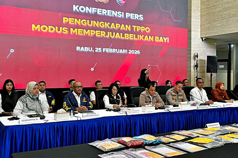 Konferensi Pers kasus penjualan bayi yang diungkap Bareskrim Polri, Rabu (24/2). Foto: Rayyan/Kumparan