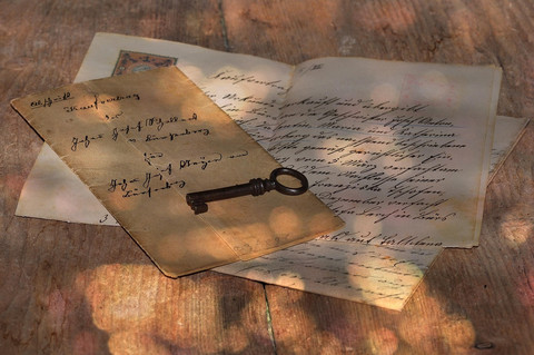 Surat tulisan tangan tua. Foto: Pixabay