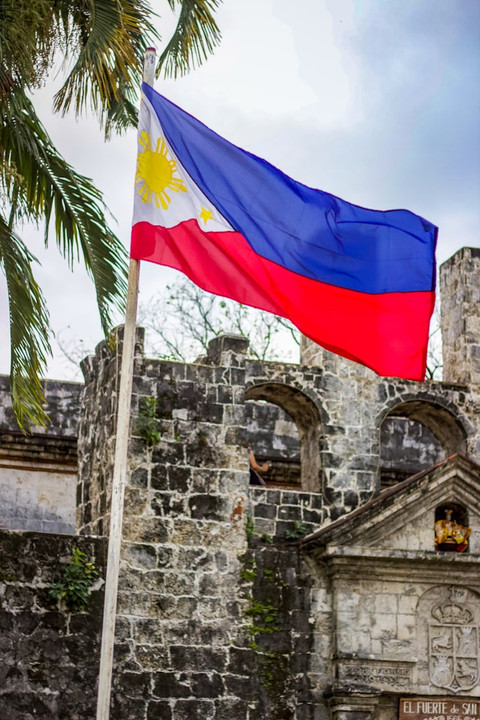 Bendera Filipina. Foto: Hitoshi Namura/Unsplash