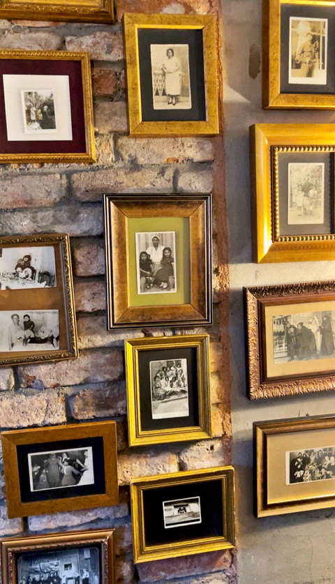 Diorama nenek pemilik Velfet Cafe Balat. Foto: Gitario Vista Inasis/kumparan