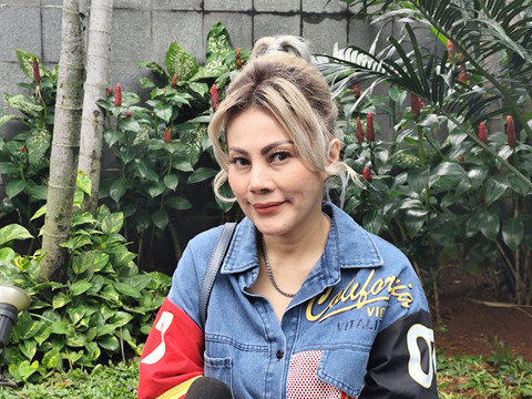 Febby Carol, kakak dari Virgoun, saat ditemui di kawasan Jakarta Selatan, Jumat (27/2/2026). Foto: Salsha Okta Fairuz/kumparan