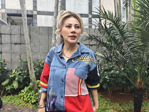 Febby Carol, kakak dari Virgoun, saat ditemui di kawasan Jakarta Selatan, Jumat (27/2/2026). Foto: Salsha Okta Fairuz/kumparan