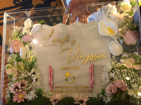 Mahar pernikahan Virgoun dan Lindi Fitriyana. Foto: Dok. Istimewa