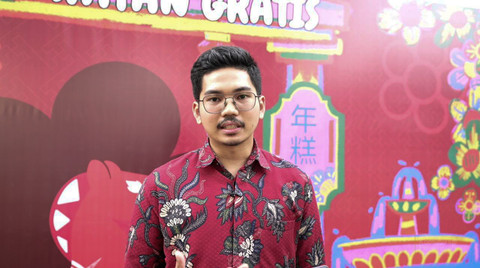Abdurrahman Al-Fatih Ifdal yang memakai fasilitas Cek Kesehatan Gratis saat Imlek Festival 2577 di Lapangan Banteng, Kamis (26/2/2026). Foto: Dok. Bakom RI