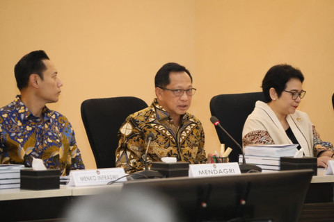 Rapat Koordinasi Tingkat Menteri di Kantor Kementerian Koordinator Bidang Pembangunan Manusia dan Kebudayaan (Kemenko PMK) Jakarta, Jumat (27/2/2026). Foto: Kemendagri RI
