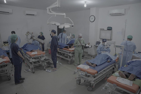 Kemensos menggelar bakti sosial operasi katarak gratis di RSUD Kalabahi, Kabupaten Alor, Nusa Tenggara Timur pada Kamis (26/2/2026). Foto: Kemensos RI