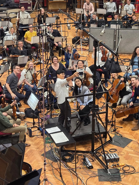 Komposer dan pianis asal Indonesia, Eunike Tanzil. Foto: Instagram @eunike.tanzil