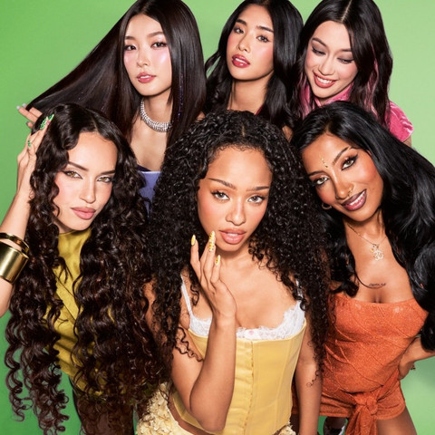 Katseye ditunjuk jadi global brand ambassador Matrix. Foto: Matrix