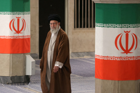 Pemimpin tertinggi Iran, Ali Khamenei. Foto: Majid Asgaripour/WANA (West Asia News Agency) via REUTERS 