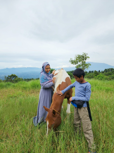 Ibu dan Pilihan Homeschooling Islami Berbasis Fitrah Anak, Soviningrat Clefiena (Clefy). Foto: Dok. Istimewa