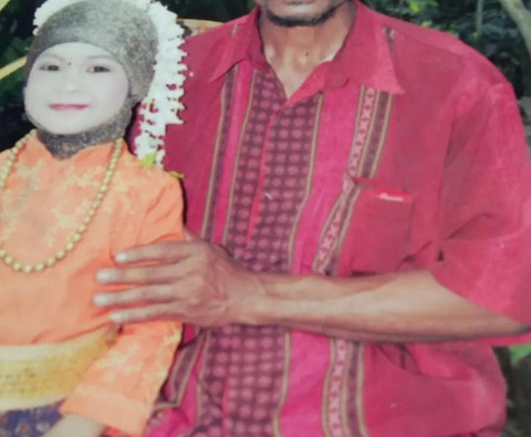 Ayah dan anak perempuannya. Foto: Dokumentasi pribadi