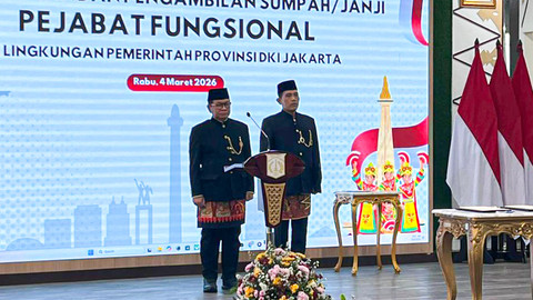 Gubernur DKI Jakarta Pramono Anung saat pelantikan dan pengambilan sumpah jabatan fungsional lingkungan Pemprov DKI Jakarta di Balai Kota, Jakarta Pusat, Rabu (4/3). Foto: Nasywa Athifah/kumparan