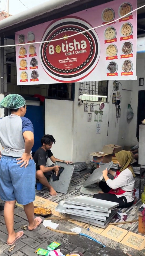 UMKM kue-kue kering di Kampung Nastar, Ciledug, Larangan, Tangerang Foto: Azalia Amadea/Kumparan