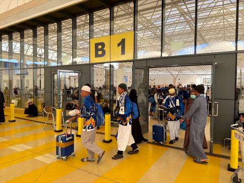 10.060 jemaah umrah telah tiba di Indonesia pada Selasa (3/4/2026). Foto: Dok. Istimewa