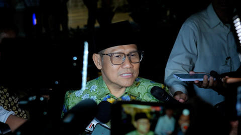 Cak Imin usai menghadiri buka puasa bersama dengan Presiden Prabowo di Istana Kepresidenan Jakarta, Kamis (5/3). Foto: Dok Bakom RI
