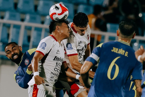 Duel Arema FC vs Bali United tersaji dalam pertandingan lanjutan Super League 2025/26 di Stadion Kanjuruhan, Jumat (6/3). Foto: Instagram/ @baliunitedfc