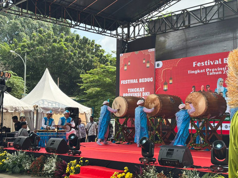 Suasana perlombaan tabuh bedug dalam Festival Bedug di TIM, Jakpus, Sabtu (7/3). Foto: Amira Nada/kumparan