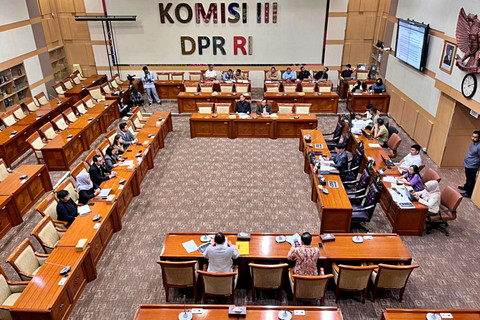 Rapat Dengar Pendapat Komisi III DPR dengan Nabila O'Brien di Kompleks Parlemen, Senayan, Jakarta, Senin (9/3). Foto: Nasywa Athifah/kumparan
