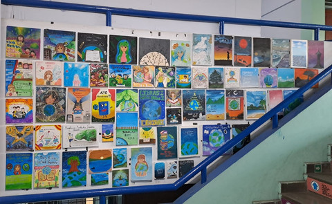 Ilustrasi dinding sekolah. Foto: Dokumentasi pribadi