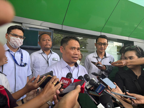 Jubir KPK Budi Prasetyo dan Deputi Penindakan dan Eksekusi KPK Asep Guntur Rahayu di PN Jaksel, Rabu (11/3/2026). Foto: Amira Nada Fauziyyah/kumparan