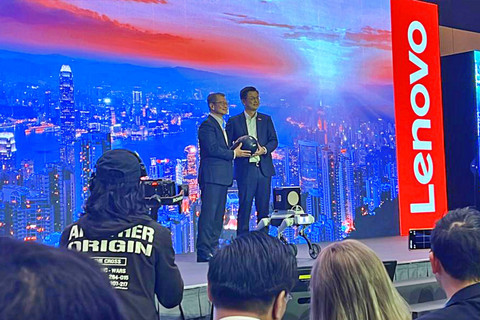 Sekretaris Keuangan Hong Kong, Paul Chan, di Lenovo Tech 2026 Hongkong. Foto: Annisa Thahira/kumparan