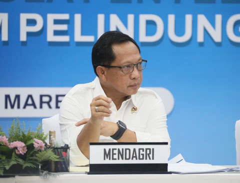 Mendagri Muhammad Tito Karnavian saat Rapat Koordinasi Tindak Lanjut Peraturan Pemerintah Nomor 17 Tahun 2025 tentang Tata Kelola Penyelenggaraan Sistem Elektronik dalam Pelindungan Anak (PP Tunas) di Kantor Komdigi, Jakarta, Rabu (11/3/2026).  Foto: Kemendagri RI