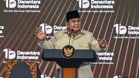 Presiden Prabowo Subianto memberi sambutan saat menghadiri tasyakuran HUT Ke-1 Badan Pengelola Investasi (BPI) Danantara di Wisma Danantara, Jakarta, Rabu (11/3/2026). Foto: ANTARA FOTO/Galih Pradipta