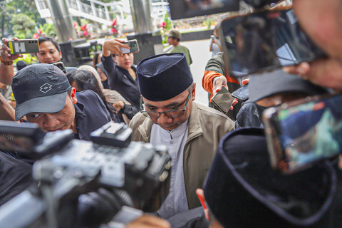 Mantan Menteri Agama Yaqut Cholil Qoumas atau Gus Yaqut memenuhi panggilan pemeriksaan di Komisi Pemberantasan Korupsi (KPK), Kamis (12/3). Foto: Jamal Ramadhan/kumparan