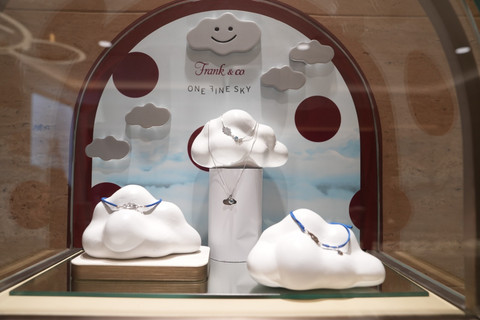 Koleksi One Fine Sky Frank & co.. Foto: Frank & co.