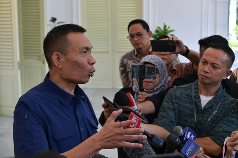 Ahli Digital Forensik Rismon Hasiholan Sianipar menemui Wakil Presiden (Wapres) Gibran Rakabuming di Istana Wapres, Jakarta Pusat, Jumat (13/3). Foto: Dok. Setwapres