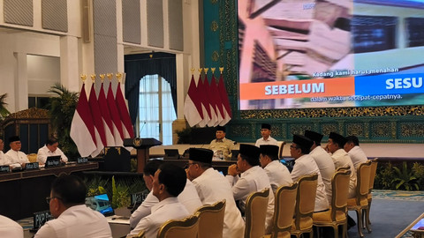 Presiden Prabowo Subianto dan Wapres Gibran Rakabuming Raka dalam Sidang Kabinet Paripurna di Istana Negara, Jakarta Pusat, Jumat (13/3). Foto: Zamachsyari/kumparan