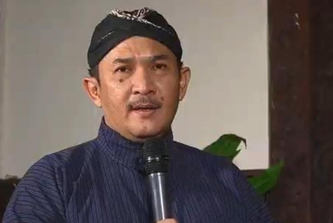 Eko Suwanto saat memberi pernyataan dalam rangka Hari Ulang Tahun ke-271 DIY pada Jumat (13/3) malam. Foto: Dok. Istimewa