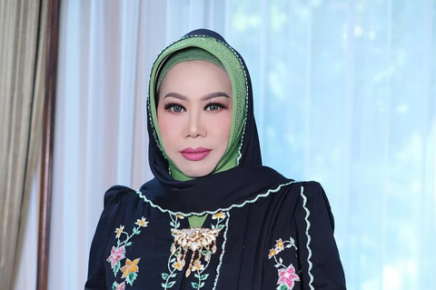Sekda Kabupaten Sidoarjo, Fenny Apridawati. Foto: Dok. Instagram @fennyaprdwt