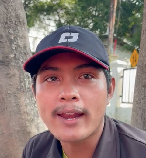Eko, saat ditanya soal cuaca Jakarta pada Sabtu siang (14/3/2026). Foto: Abid Raihan/kumparan