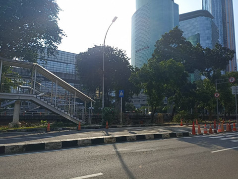 Pemandangan dari Gedung KPK Jakarta, Sabtu siang (14/3/2026). Foto: Nauval/kumparan