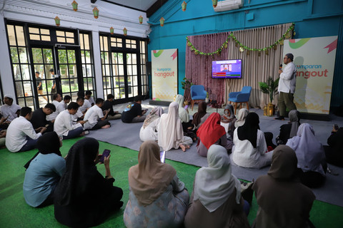 Keseruan teman kumparan Saat Ngabuburit di kumparan Hangout. Foto: kumparan