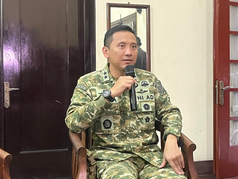 Kapuspen TNI Mayjen Aulia Dwi Nasrullah di Balai Media TNI, Jakarta Pusat, Selasa (17/3/2026). Foto: Nasywa Athifah/kumparan