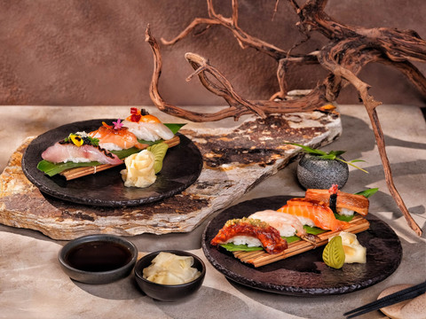 Deretan menu  a la carte Nikkei di Padma Resort Legian. Foto: dok. Padma Resort Legian